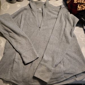 Old Navy Fleece top xxl tall